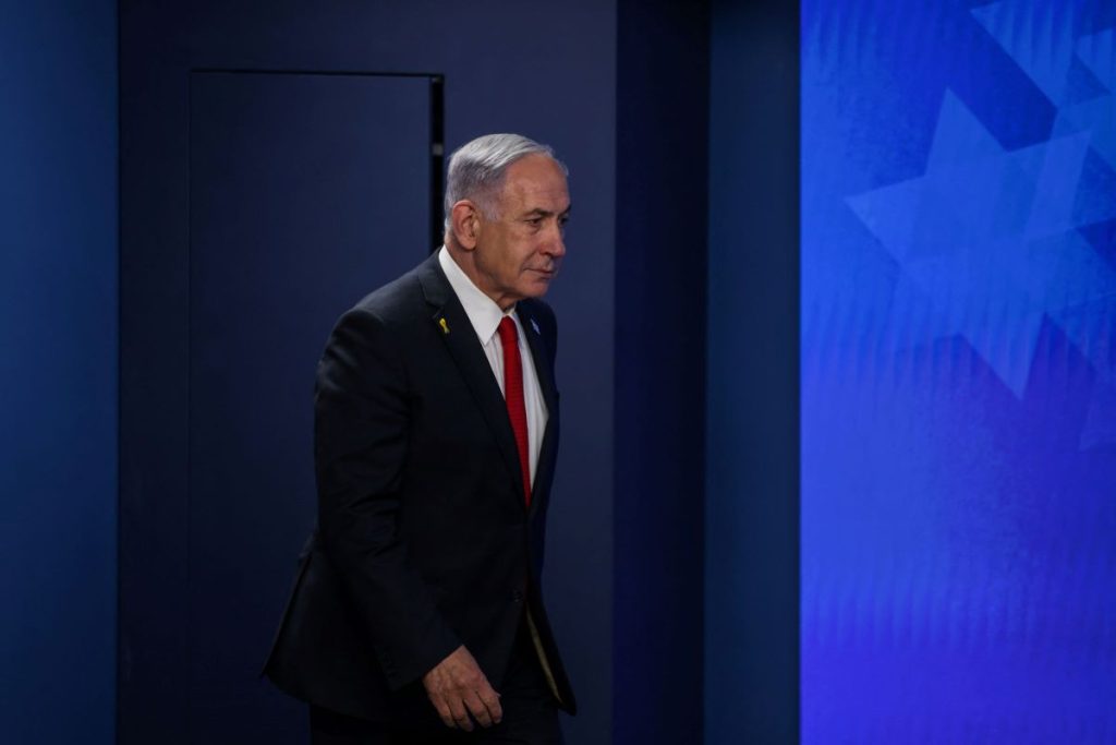 Ο Μ.Νετανιάχου δημοσίευσε βίντεο με τον Αμερικανό πρέσβη και «τρολάρει» σχετικά με τις φήμες για τον θάνατό του