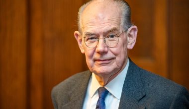 Τζον Μιρσχάιμερ: «Είμαστε μια παρέα ανοήτων – Χάνουμε τον πόλεμο με το Ιράν πριν καν αρχίσει»