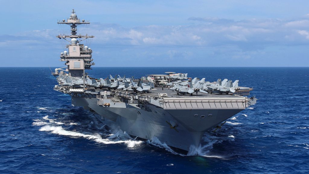Για 30 ώρες έκαιγε η φωτιά στο αεροπλανοφόρο USS Gerald R. Ford: Οι φλόγες ξεπήδησαν από τους χώρους των πλυντηρίων