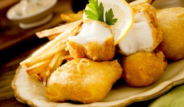 Για ποιο λόγο τρώμε μπακαλιάρο σκορδαλιά την 25η Μαρτίου; – Η ιστορία με το «ψάρι του βουνού»