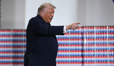 Ν.Τραμπ για νίκη Βενεζουέλας επί της Ιταλίας στο μπέιζμπολ: «Ίσως πρέπει να γίνει 51η πολιτεία των ΗΠΑ»