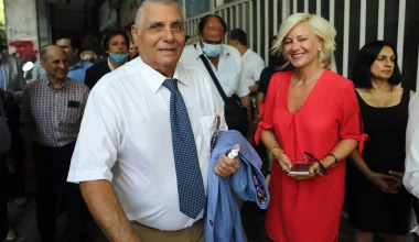 Μ.Καρρά: Ελεύθερη με περιοριστικούς όρους η χήρα του Γ.Τράγκα – Κατηγορούνταν για ξέπλυμα και φοροδιαφυγή