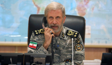 Επικεφαλής ιρανικού Στρατού: «Θα εκδικηθούμε για τον θάνατο του Αλί Λαριτζανί»