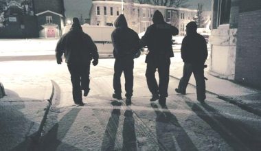 Θεσσαλονίκη: Τρεις ανήλικοι Ρομά απείλησαν 15χρονο ότι θα τον χτυπήσουν και τον λήστεψαν