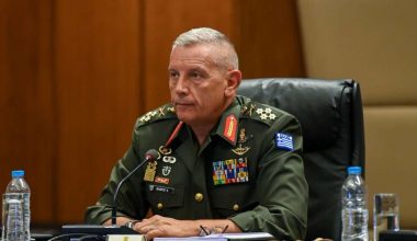 Ζ.Κεσσές: «Ο Α/ΓΕΕΘΑ Κ.Φλώρος παγιδεύτηκε με Predator την ημέρα που συμμετείχε σε Επιτροπή του ΝΑΤΟ»