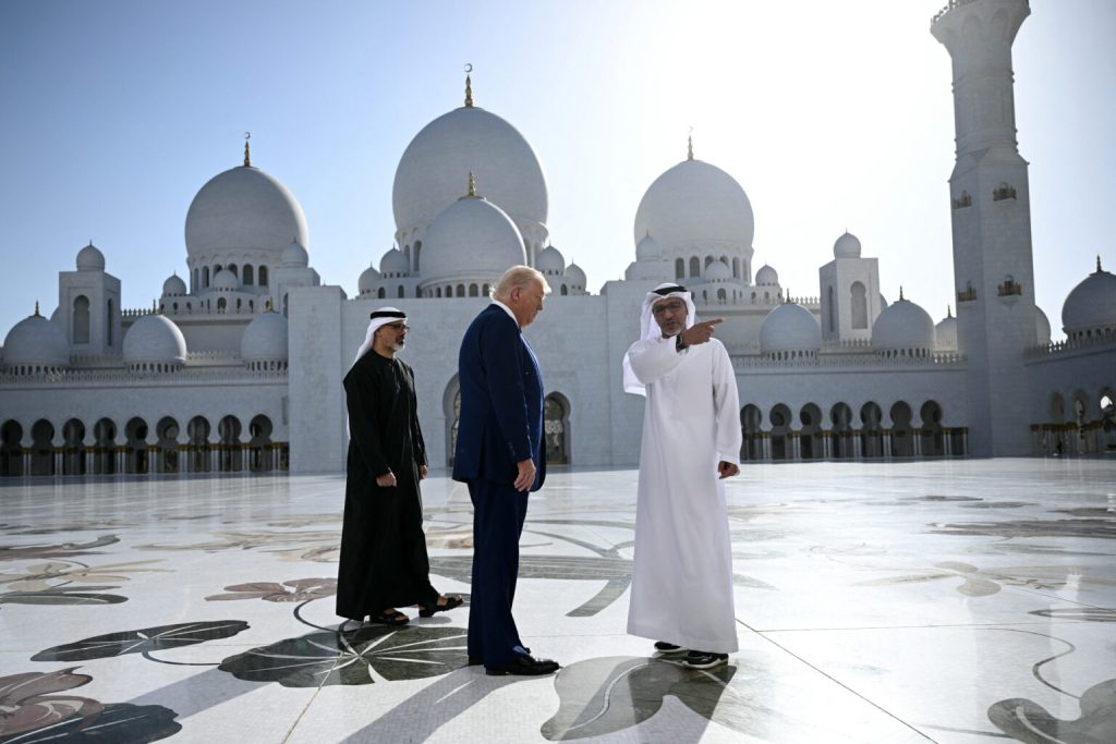 Πόλεμος στη Μέση Ανατολή: «Φλερτάρουν» με την ύφεση οι οικονομίες των χωρών του Κόλπου