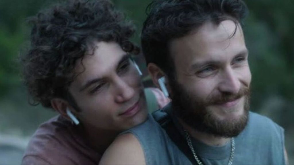 Γιώργος Μπένος για το γκέι φιλί του στο Maestro: «Δέχτηκα πολλά αρνητικά σχόλια» (βίντεο)