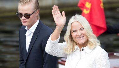 Πώς ο εισαγγελέας «κόλλησε» στον τοίχο τον γιο της Νορβηγής πριγκίπισσας για τις υποθέσεις σεξουαλικής κακοποίησης