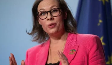 Η υπουργός Εξωτερικών της Σουηδίας κατήγγειλε την εκτέλεση Σουηδού υπήκοου από το Ιράν