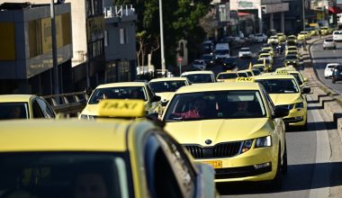 Χωρίς ταξί και σήμερα η Αττική: Συνεχίζουν τις απεργιακές τους κινητοποιήσεις οι οδηγοί