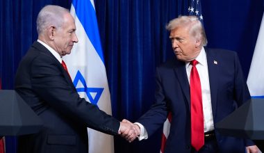 Ο Ν.Τραμπ αποκάλυψε τον «κρυφό άσο» του Ισραήλ: «Έτσι έχουμε την υπεροχή εναντίον του Ιράν αλλιώς…»