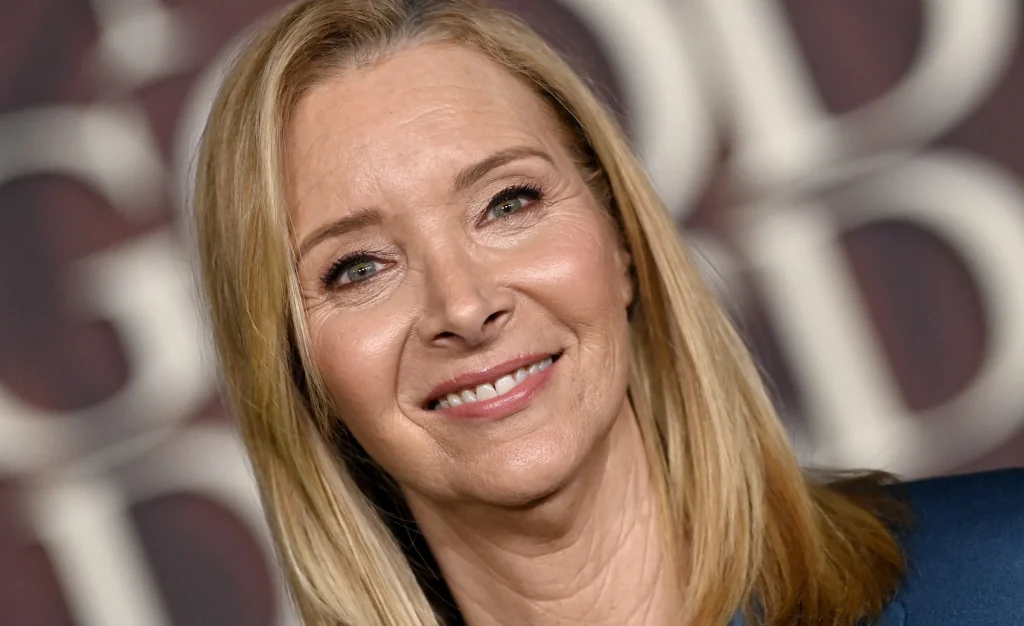 Λίζα Κούντροου: Η «Φοίβη» από τα «Φιλαράκια» σταματά τα μπότοξ – «Συνέβαλε στον ερεθισμό των ματιών μου»