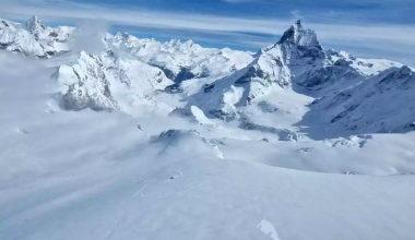 Τραγωδία στην Ελβετία: Νεκρή 61χρονη από πτώση καμπίνας τελεφερίκ σε χιονοδρομικό κέντρο (βίντεο)