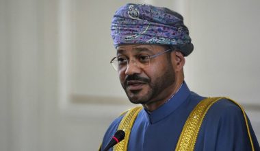 Έκκληση από τον ΥΠΕΞ του Ομάν στους συμμάχους των ΗΠΑ να τερματιστεί ο «παράνομος πόλεμος» στο Ιράν