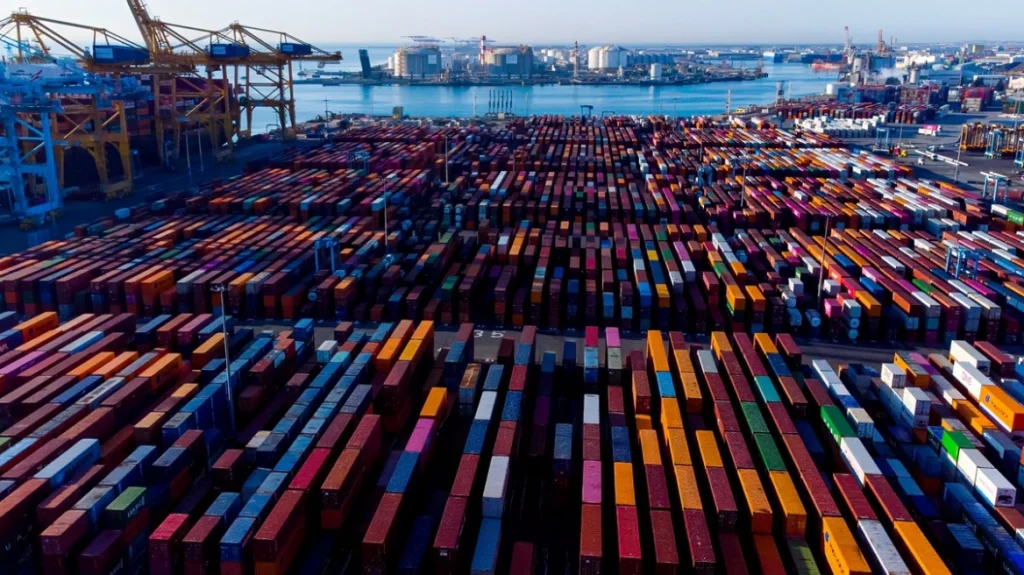 Επιτροπή Διεθνούς Εμπορίου: Εγκρίθηκε η κατάργηση των δασμών στην ΕΕ για τις εισαγωγές αμερικανικών προϊόντων