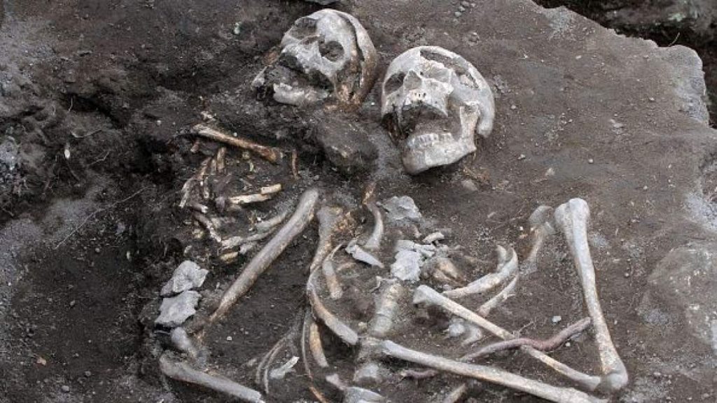 Βουλγαρία: Βρέθηκαν σκελετοί…βαμπίρ! – Είναι δυνατόν να υπήρξαν στ’ αλήθεια οι βρυκόλακες; (φώτο)