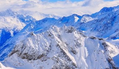 Ιταλία: Νεκροί δύο ορειβάτες που παρασύρθηκαν από χιονοστιβάδα