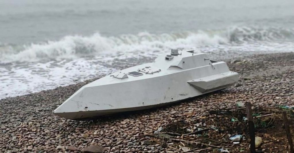 Τουρκία: UMV φορτωμένο με πυρομαχικά ξεβράστηκε σε παραλία στο Ορντού – Δείτε φωτογραφίες