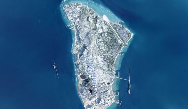 Ιράν προς Ν.Τραμπ: «Αν στείλεις άρματα στο Χαργκ δεν θα μπορείς να απομακρύνεις τα φέρετρα των στρατιωτών σου»!