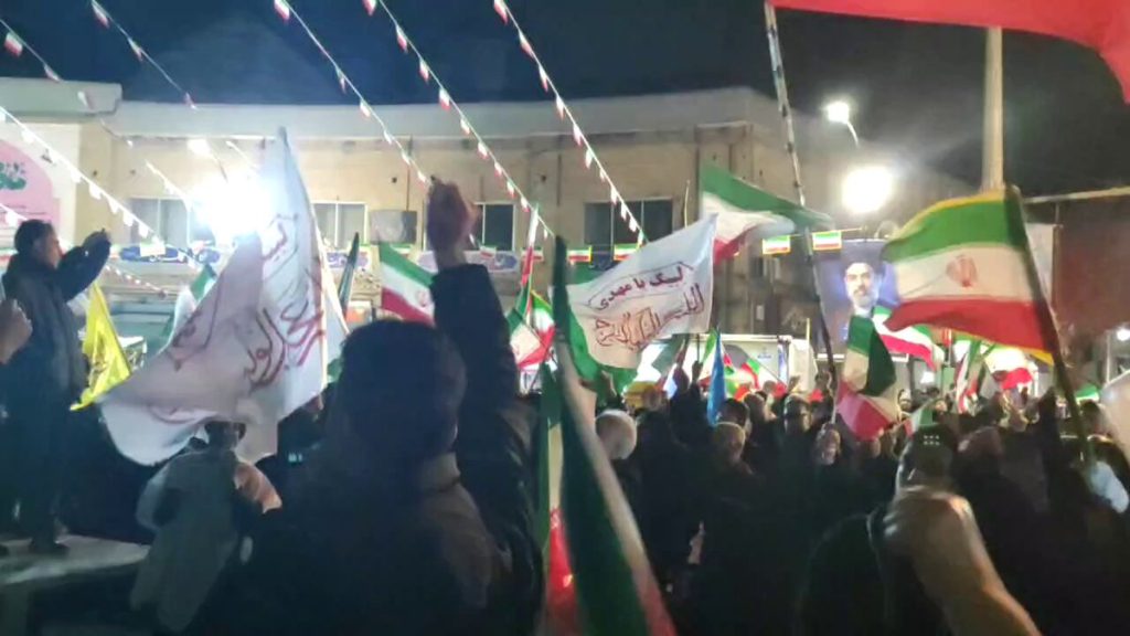 Βίντεο: Ιρανοί πανηγυρίζουν τις επιθέσεις των Φρουρών της Επανάστασης στη Ντιμόνα!