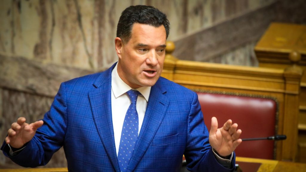 Α.Γεωργιάδης για το κράκερ: «Το είχα στο στόμα μου να μην το φάω;» αναρωτήθηκε ο υπουργός Υγείας (βίντεο)