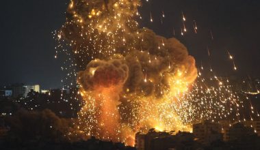 Ιρανικό πυραυλικό κτύπημα στην Αράντ του Ισραήλ – Πάνω από 100 τραυματίες (βίντεο)