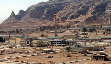 Αμερικανικά και ισραηλινά μαχητικά αεροσκάφη βομβάρδισαν τις πυρηνικές εγκαταστάσεις Natanz του Ιράν! (βίντεο)