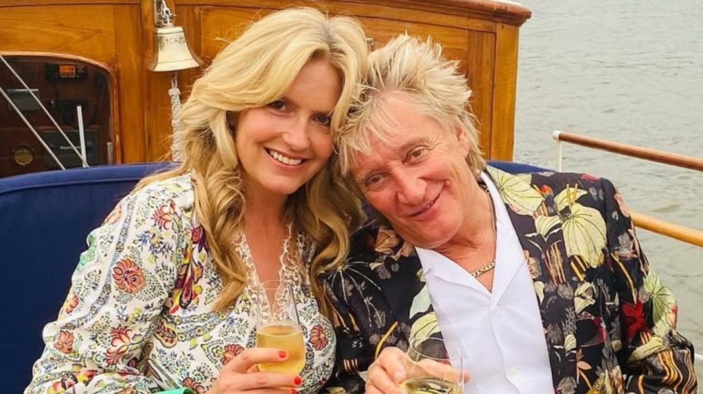 Πένι Λανκάστερ: Το 56χρονο μοντέλο αποκάλυψε το πώς διατηρεί «ζωντανό» τον γάμο της με τον 81χρονο Ρόμπερτ Στιούαρτ