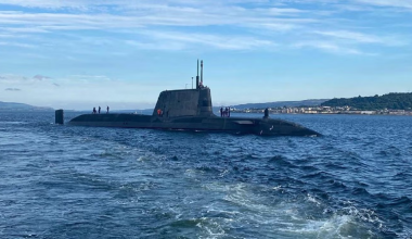 Στην Αραβική Θάλασσα το βρετανικό πυρηνοκίνητο υποβρύχιο HMS Anson