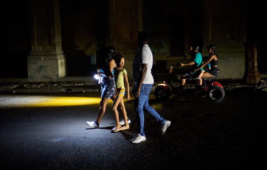 Νέο γενικό μπλακ άουτ στην Κούβα: Χωρίς ρεύμα 10 εκατ. κάτοικοι!