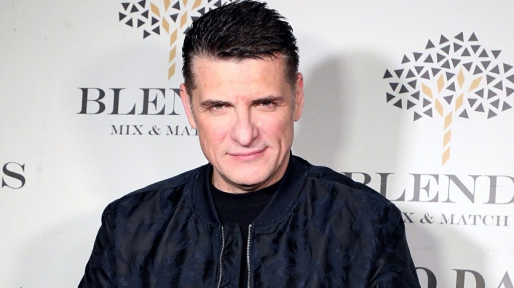 Χ.Αντωνιάδης: «Γυναίκες έρχονταν στο καμαρίνι μου και προσπαθούσαν να κάνουν διάφορα- Και δεν ήταν λίγες» (βίντεο)