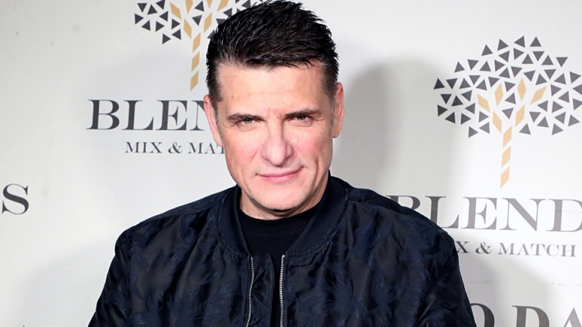 Χ.Αντωνιάδης: «Γυναίκες έρχονταν στο καμαρίνι μου και προσπαθούσαν να κάνουν διάφορα- Και δεν ήταν λίγες» (βίντεο)