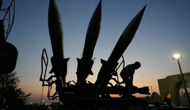 Ισραηλινός Στρατός: «Βαλλιστικοί πύραυλοι που εκτόξευσε χθες το Ιράν έπληξαν τον Λίβανο»