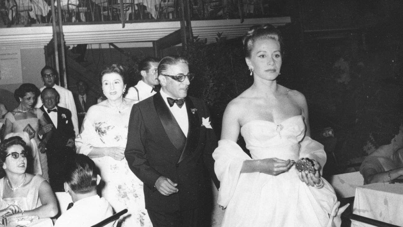 Από τα δισεκατομμύρια στην τραγωδία: Η σκοτεινή ζωή της Τίνας Λιβάνου… της Ελληνίδας «Γκρέις Κέλλυ»