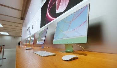 Έτσι η Apple βγάζει χρήματα από την τεχνητή νοημοσύνη των ανταγωνιστών της