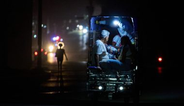 «Βυθισμένη» στο σκοτάδι η Κούβα: Ξανά μπλακ άουτ σε μεγάλα αστικά κέντρα – Επιστρέφει με αργούς ρυθμούς το ρεύμα