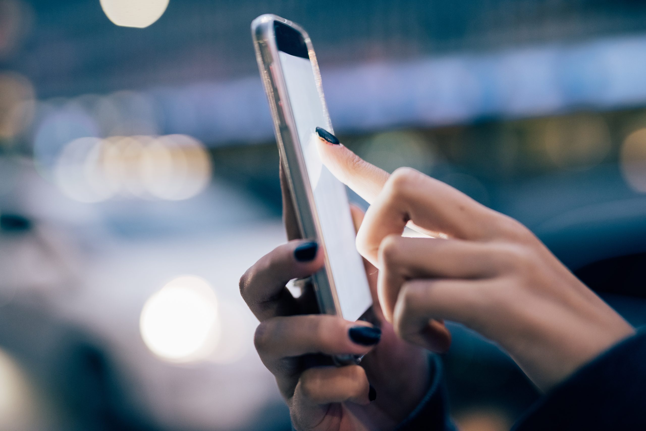 Αυτό είναι το κουμπί στο κινητό σου που δεν ήξερες τι κάνει