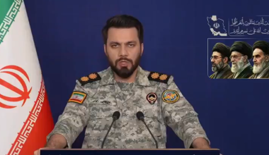 Οι επικές ατάκες των Φρουρών της Επανάστασης στα… αγγλικά προς τον Ντόναλντ Τραμπ: «Έι εσύ – Απολύεσαι!» (βίντεο)