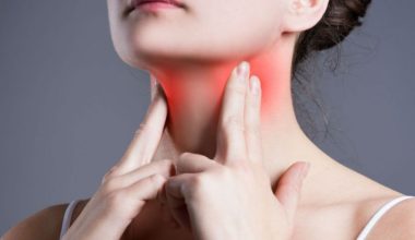 Όσα πρέπει να ξέρετε για τον καρκίνο του λαιμού: Πώς συνδέεται με τον HPV