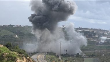 Βίντεο: Ο ισραηλινός Στρατός κατέστρεψε γέφυρα πάνω από τον ποταμό Λιτάνι στο νότιο Λίβανο