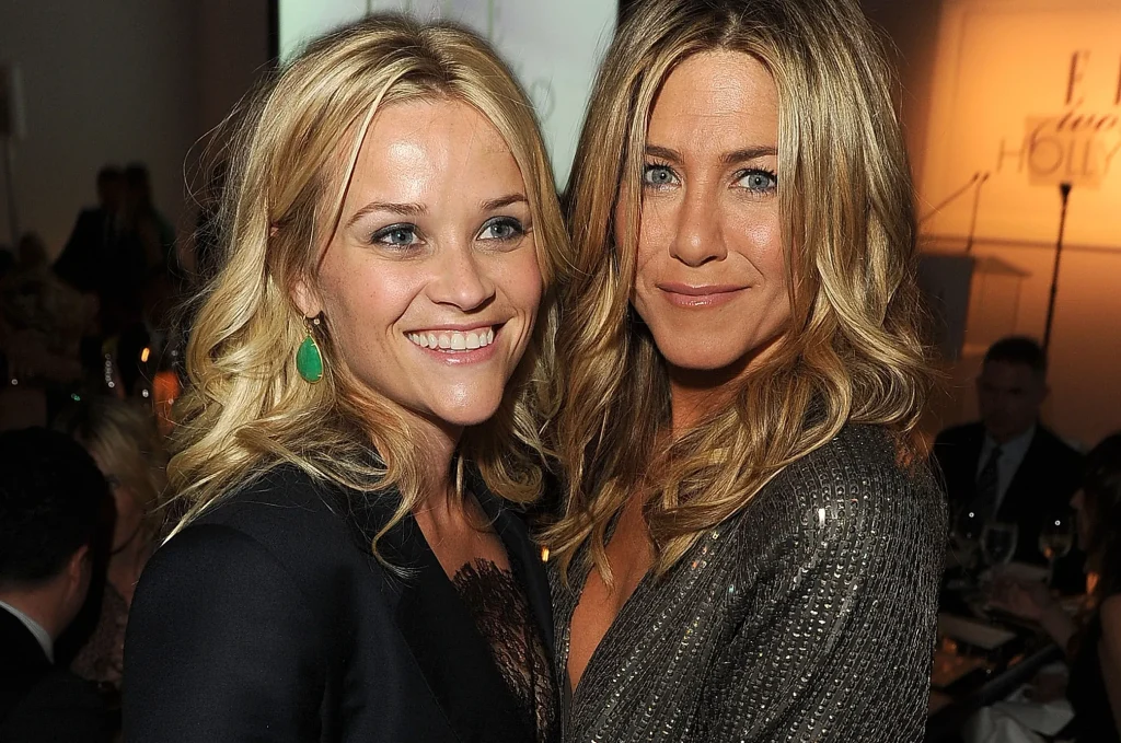 Η Τζένιφερ Άνιστον «στάζει μέλι» για την Ρις Γουίδερσπουν: «Είναι η καρδιά μου και η συνοδοιπόρος μου» (βίντεο)