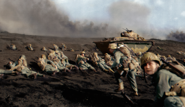 Πολεμικές ιαχές από τον Λίντσεϊ Γκράχαμ:  «Πάρτε το νησί Χαργκ όπως πήραμε το ΄45 την  Ίβο Τζίμα!»