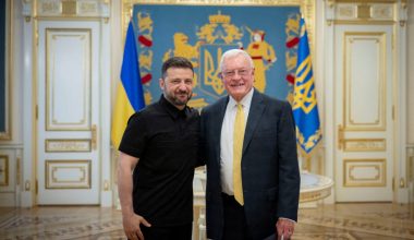 Κ.Κέλογκ για Β.Ζελένσκι: «Είναι σκληρός τύπος»