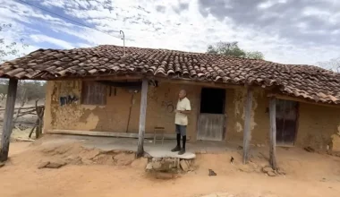 Βραζιλία: 80χρονος ζει ευτυχισμένος μακριά από τον «πολιτισμό» – Σπίτι από πλίνθους και νερό από το πηγάδι