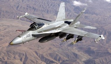 Η CENTCOM διέψευσε ότι καταρρίφθηκε F/A-18 του Ναυτικού πάνω από το Ιράν