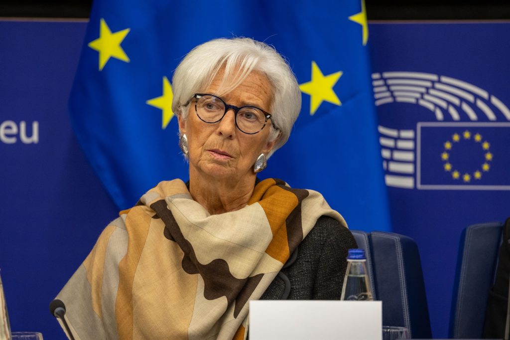 Κ.Λαγκάρντ: «Η ΕΚΤ έχει στη διάθεσή της διάφορες επιλογές για να αντιμετωπίσει το ενεργειακό σοκ»