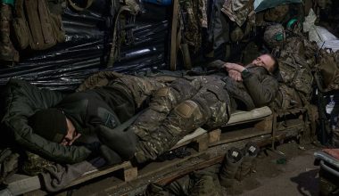 Ουκρανοί στρατιώτες στο Σούμι εξοντώθηκαν τη στιγμή που κοιμόντουσαν μέσα σε όχημα – Δείτε βίντεο