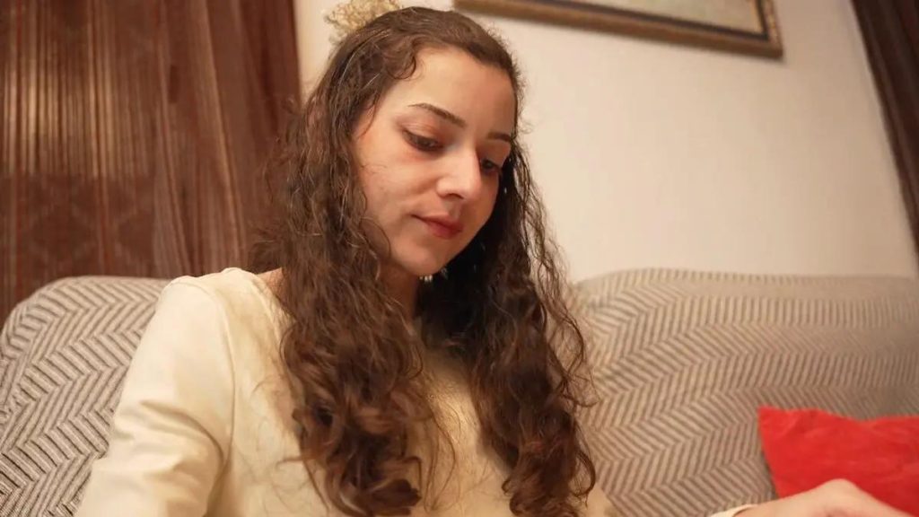 Ισπανία: Η ιστορία της 25χρονης που θα κάνει ευθανασία – Ο ομαδικός βιασμός & η «βουτιά» από τον 5ο όροφο (βίντεο)