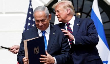 Η άρνηση του Ν.Τραμπ να καλέσει τους Ιρανούς σε διαδηλώσεις, όπως ήθελε ο Μ.Νετανιάχου: «Θα τους σφάξουν»