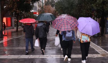 Προσοχή: Έρχεται η κακοκαιρία «Ντέμπορα» –  Καταιγίδες στην Αθήνα – Η ανάρτηση του Θοδωρή Κολυδά